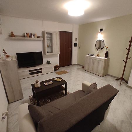 Sweethome Appartamento In Villa Privata Varcaturo Ngoại thất bức ảnh
