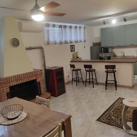 Sweethome Appartamento In Villa Privata Varcaturo Ngoại thất bức ảnh