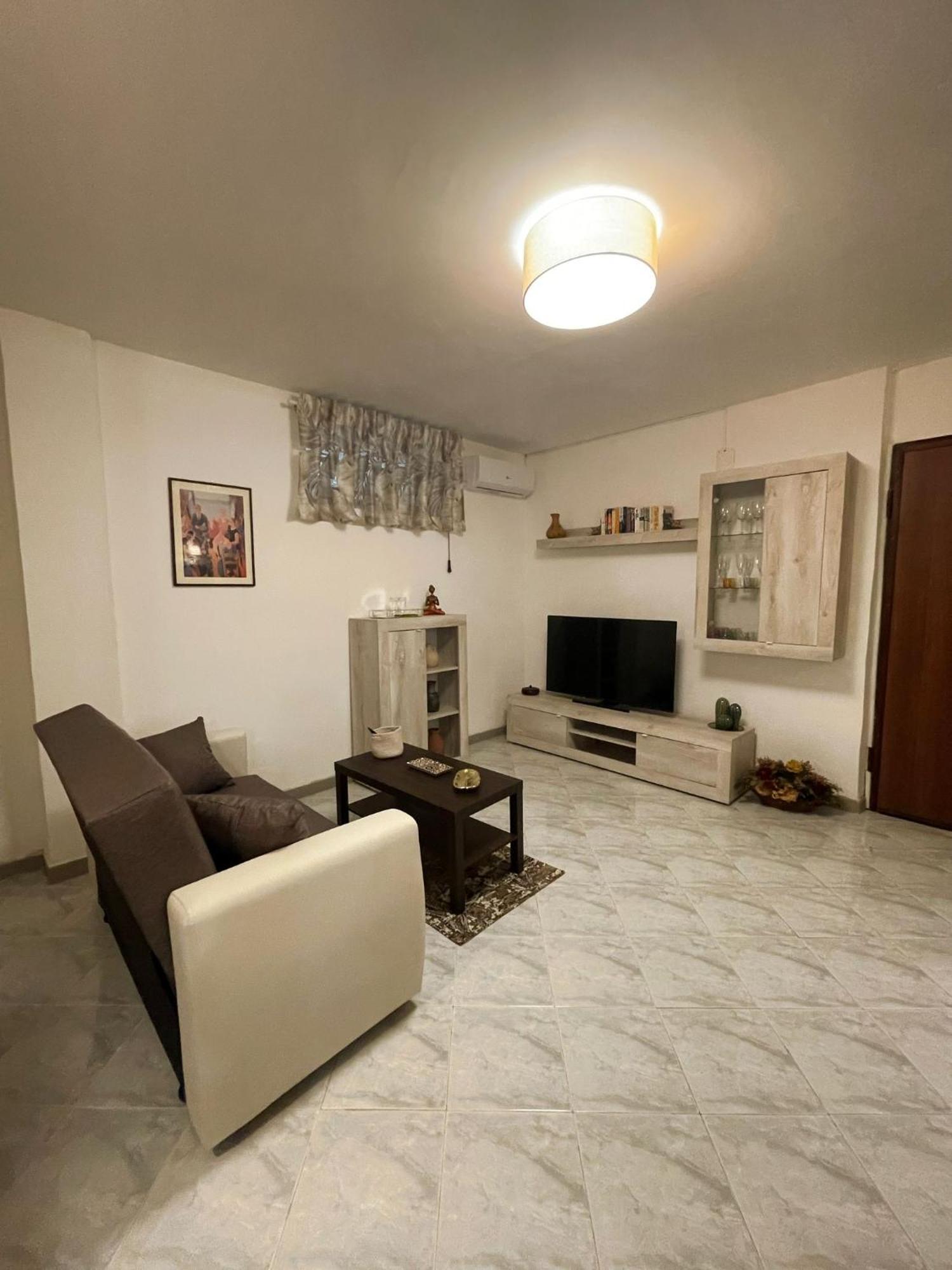 Sweethome Appartamento In Villa Privata Varcaturo Ngoại thất bức ảnh